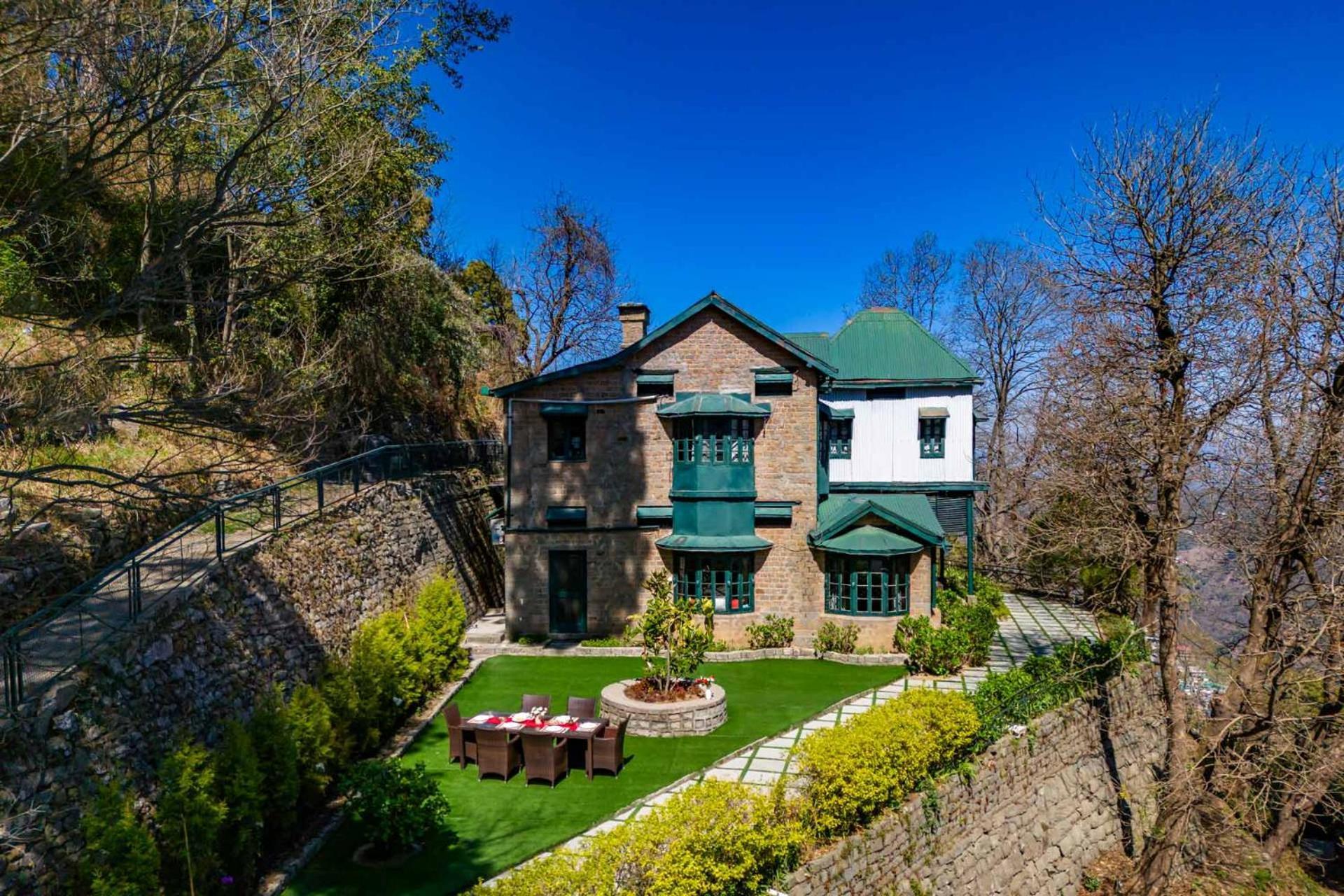 Stayvista At Padam Hill- Pet Friendly Villa With Garden Kasauli Exterior foto